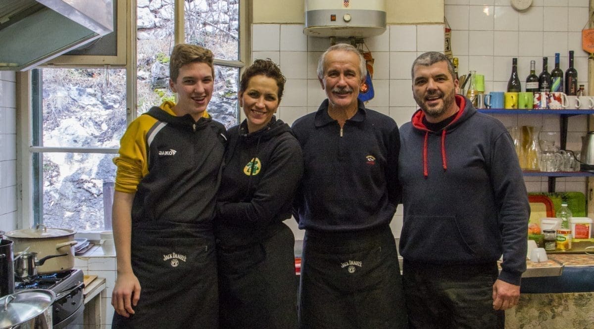 Špiro Gruica postao je prava planinarska legenda Mosora, no u svemu ima bezrezervnu podršku obitelji