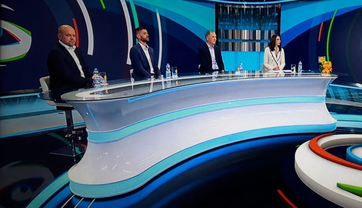 Metličić: Ova dva klauna nam već duže vremena sude loše!