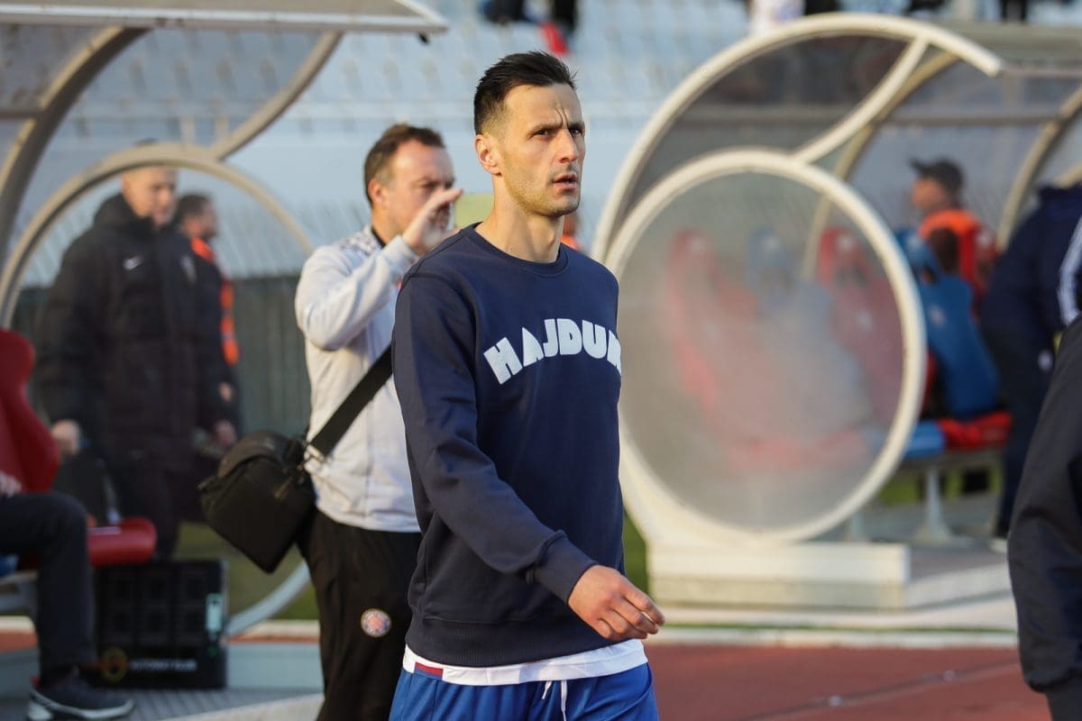 NE SKRIVA EMOCIJE Kalinić nakon povratničke utakmice: "Srce mi je k'o kuća'. Presretan sam"