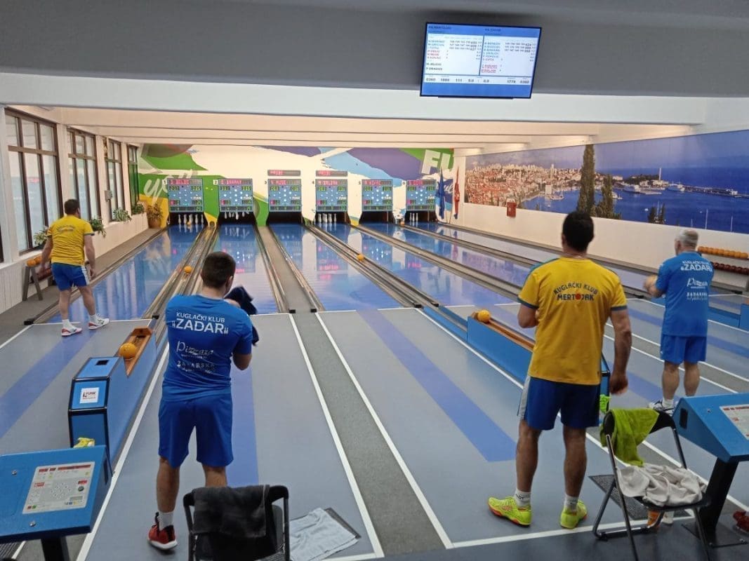 ORILO SE POLJUDOM: "TKO JE JAK - MERTOJAK" Pred naletom Mertojačana posrnuo Zadar