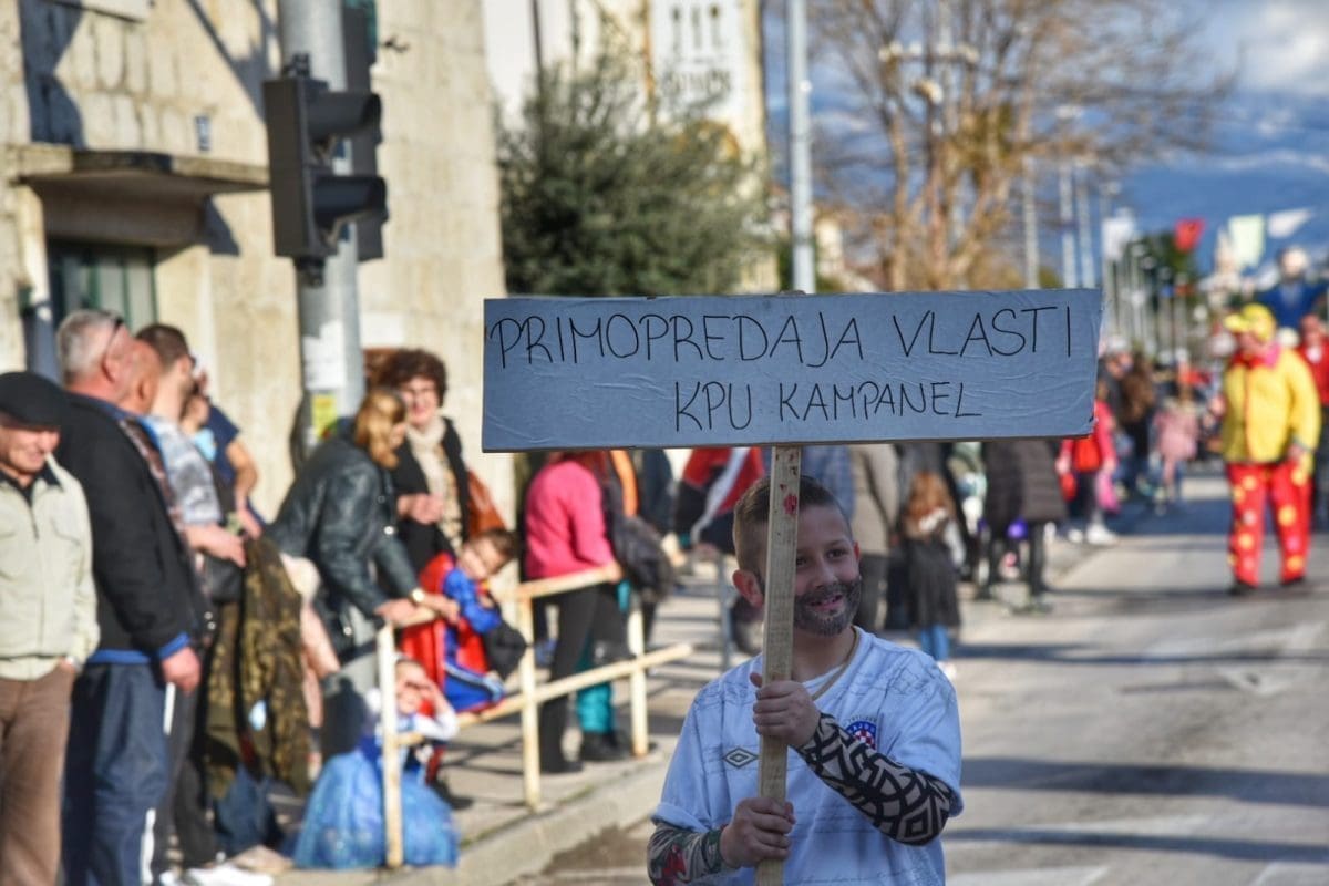 krnjeval-maskare-kastela (1)