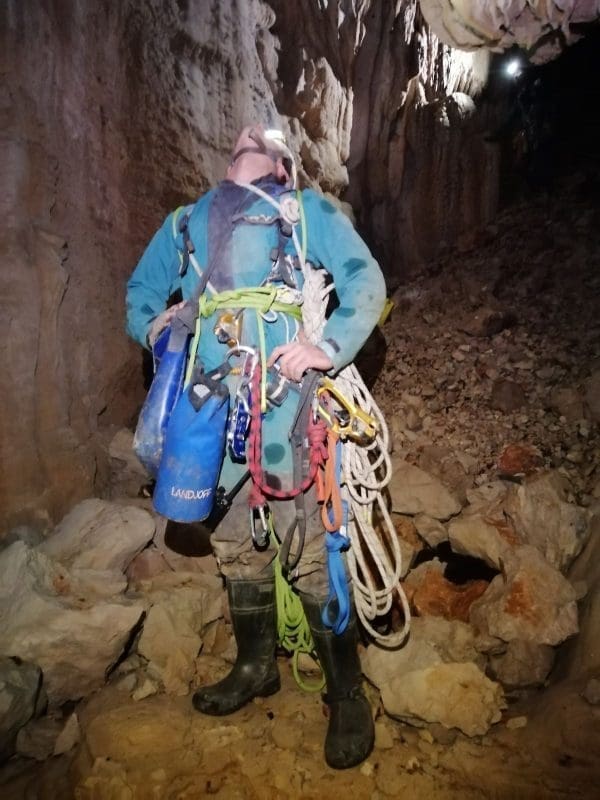 suzina-jama-biokovo01