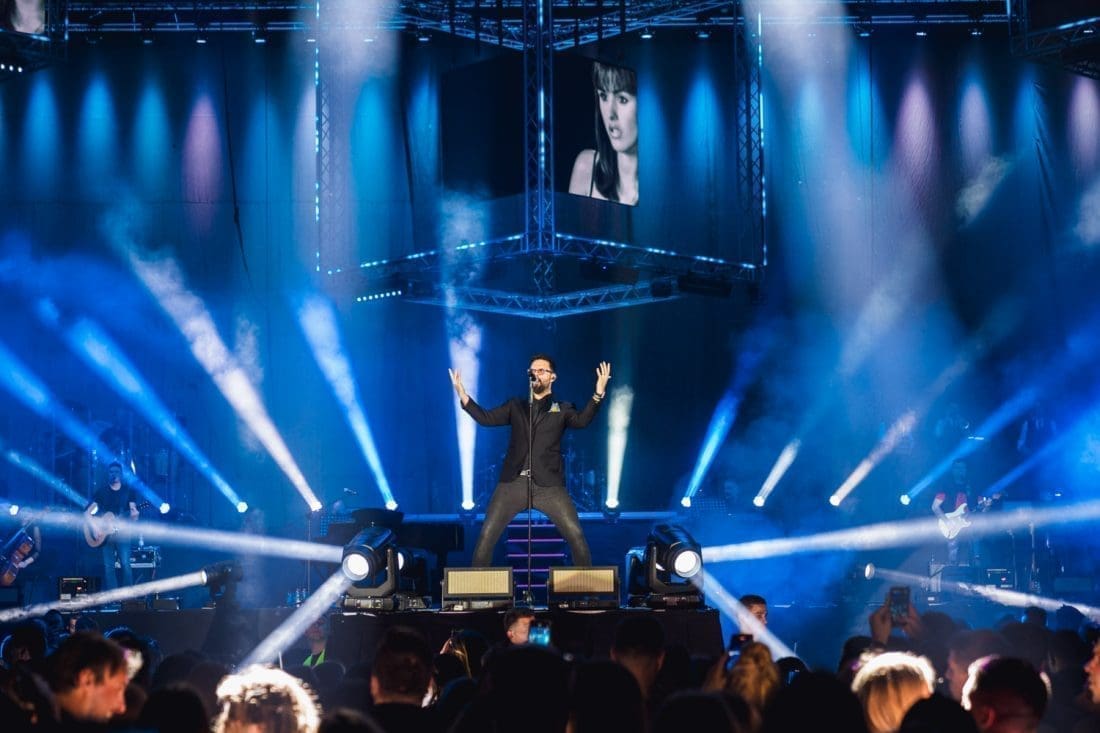 OVACIJE, PJESMA I SUZE Grašo oduševio prepunu Spaladium arenu. Pogledajte ove fascinantne prizore!