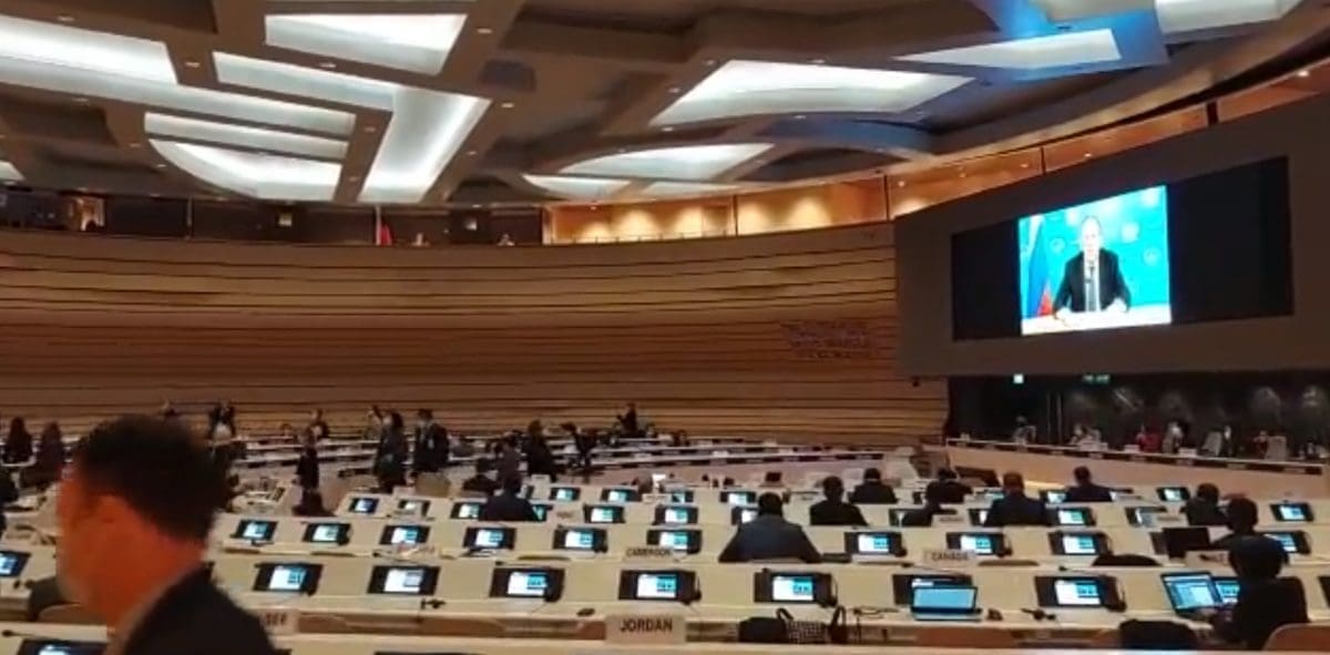 HLADAN TUŠ Lavrov krenuo govoriti, nije očekivao ono što su napravili zapadni diplomati kad se javio