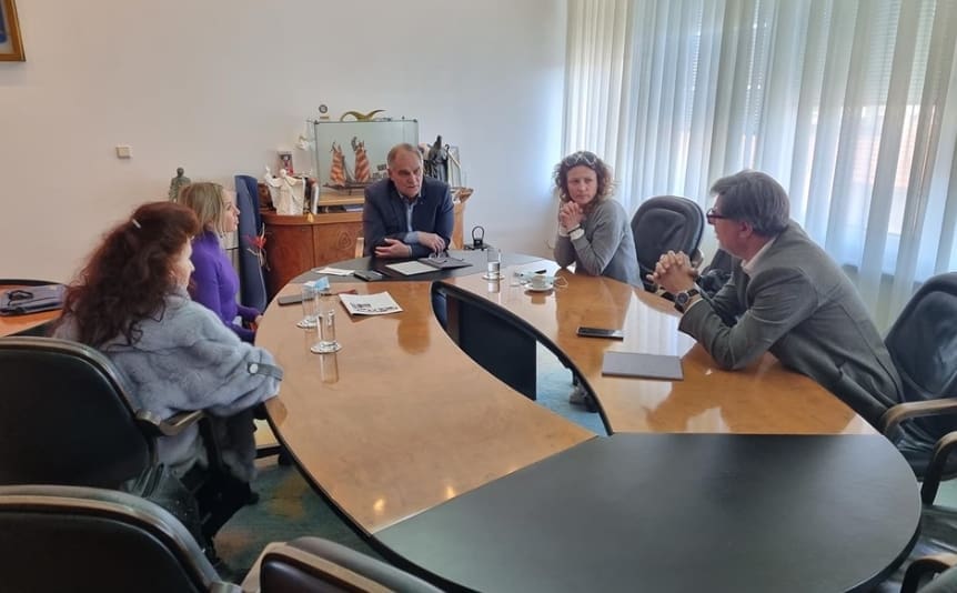 Župan Boban s članicama ukrajinske udruge iz Splita o pomoći ukrajinskom narodu: "Dotaknuli smo se brojnih tema"
