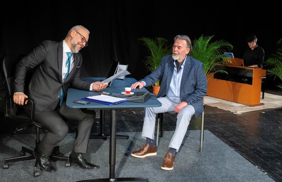 Jordi Galceran – Kredit: Duhovita igra moći sa skupim kamatama