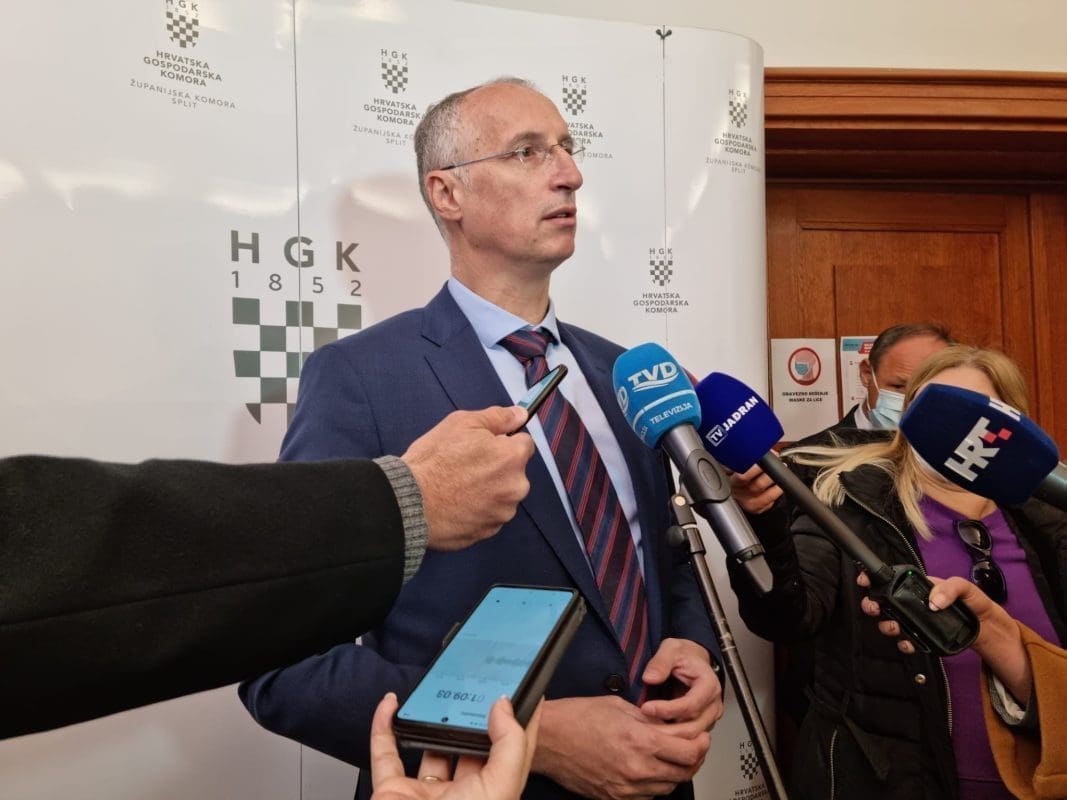 Puljak: „Europski savez liberala u članstvo primio stranku ukrajinskog predsjednika“