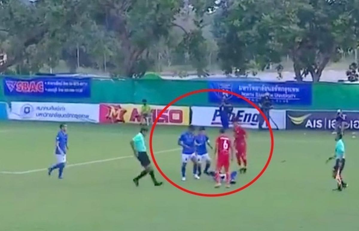 Osvetnički nokaut zbog kojeg je nogometaš dobio otkaz: Trčao za njim i onda MMA potez