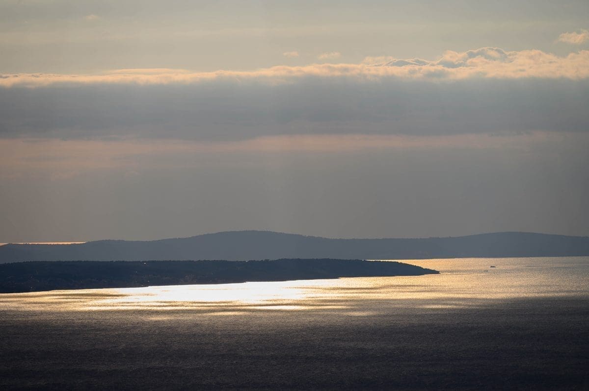 omis-gospa-snjezna-stomorica01