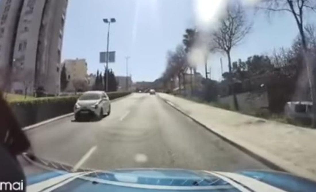 ŠOKANTAN VIDEO U Splitu jurio krivim smjerom! Vozači ostali u čudu...