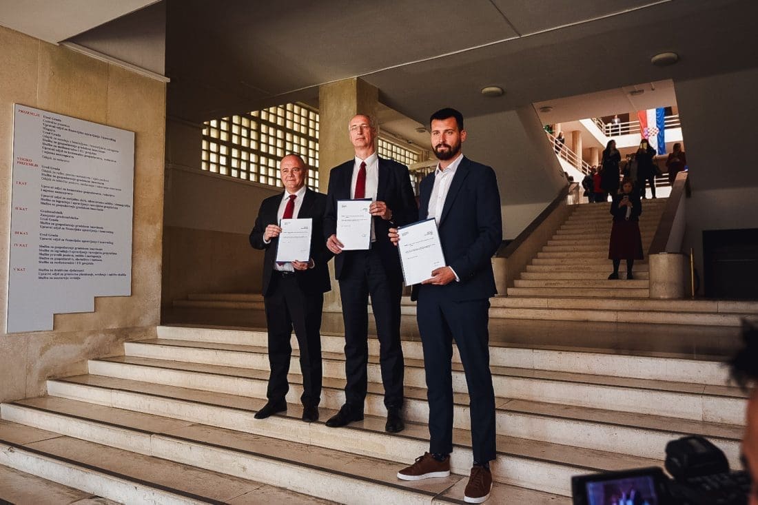 "ŽIVJETI ZA SPLIT, A NE OD SPLITA - TO JE NAŠ MOTO" Puljak, Ivošević i Kuzmanić podnijeli ostavke