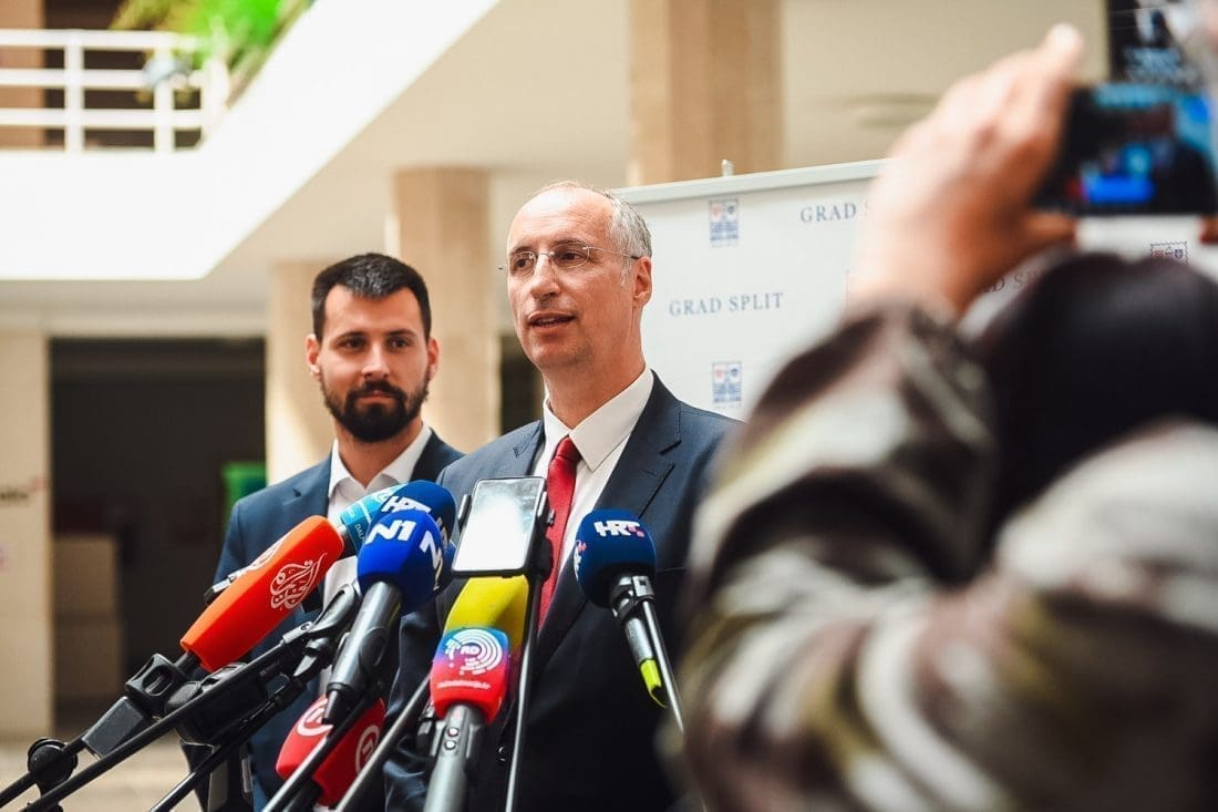 Puljak: "Mi pilamo stupove društva koje je uspostavio HDZ, koji je upropaštavao naš grad i cijelu Hrvatsku"