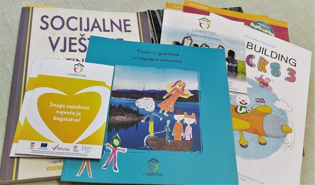 "KNJIGA ZA KNJIGU" Svečanim otvaranjem se obilježilo otvaranje prve prve besplatne knjižnice u Imotskoj krajini