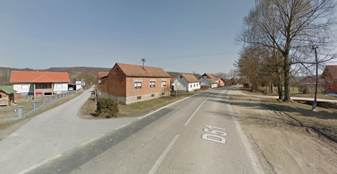 Nesreća nedaleko od Požege: Autobus pun školaraca sletio s ceste