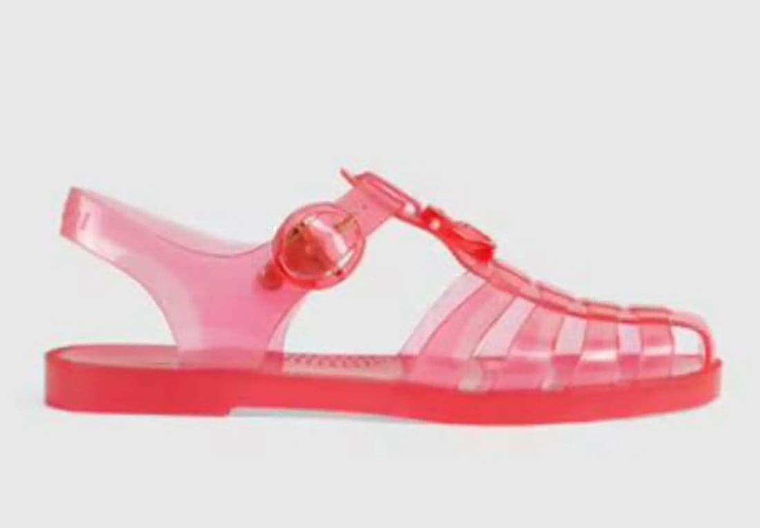 BILE SU HIT PROIZVOD JUGOPLASTIKE Gucci izbacuje dobro nam poznate sandale, koštaju oko 3.600 kuna