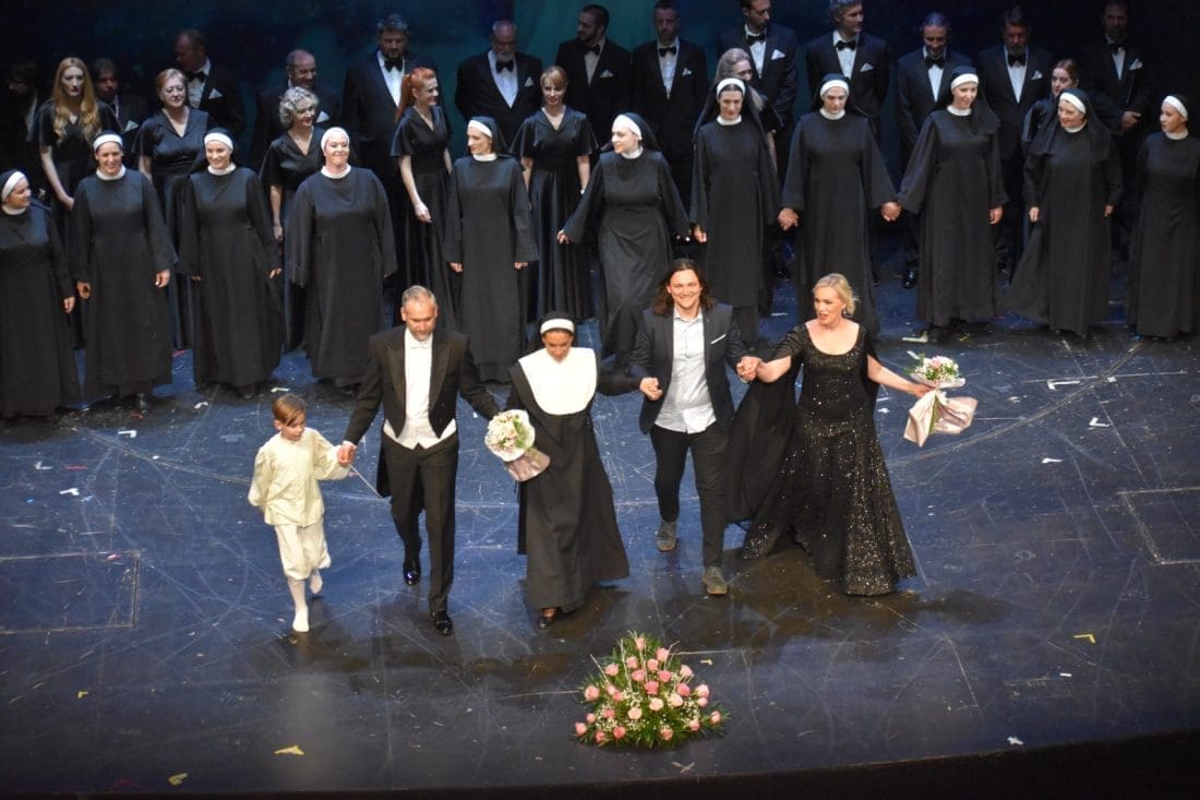 hnk-split-recenzija-mia-milkovic (1)