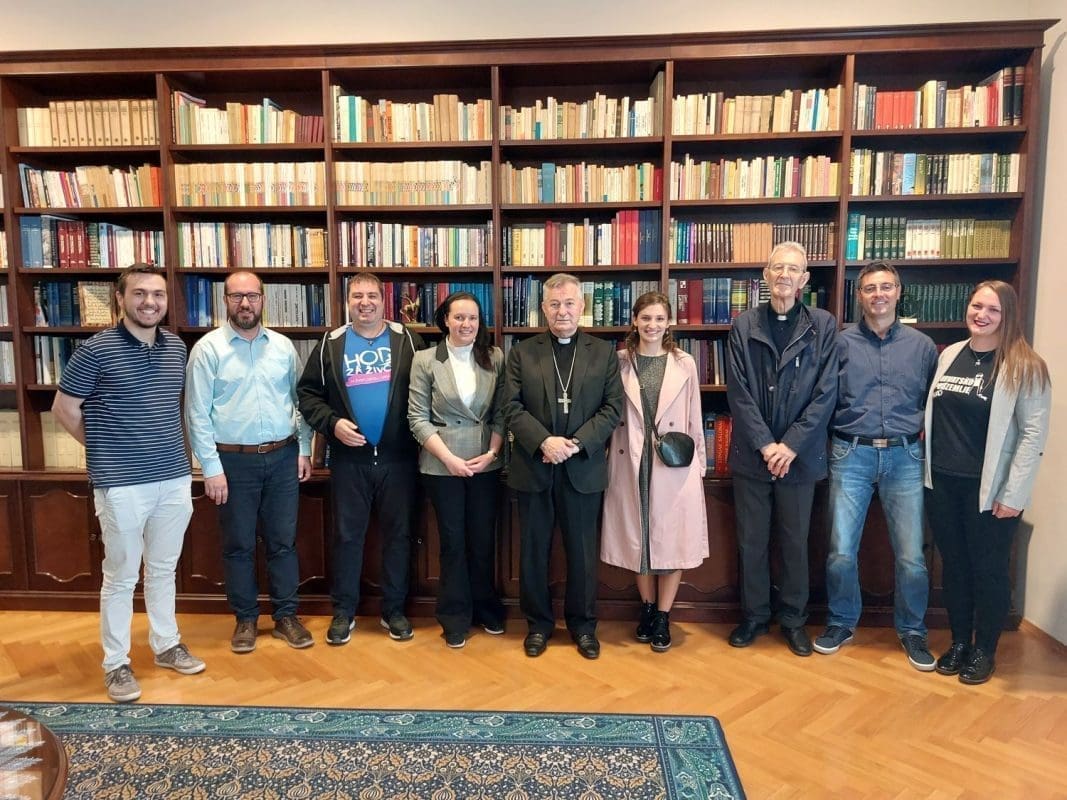 Koordinatori inicijative „Hod za život“ kod nadbiskupa Barišića