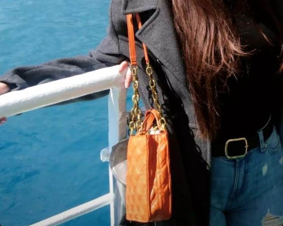 ČITATELJICA MOLI POMOĆ "U trajektnoj luci izgubila sam torbicu s dokumentima"