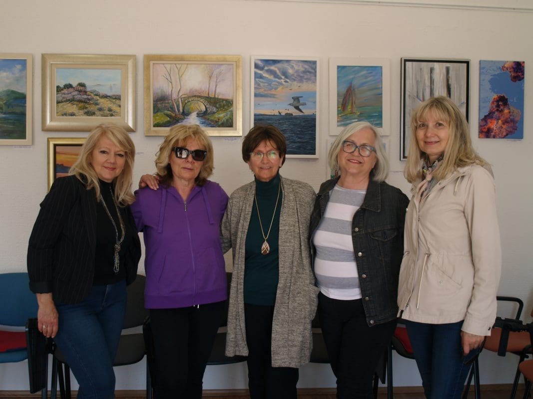 LIKOVNA UDRUGA EMANUEL VIDOVIĆ slavi 50. godina svoga postojanja, a veliki jubilej započeo je otvaranjem revijalne izložbe