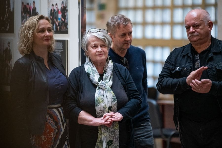 MORE EMOCIJA U SPLITU Otvorena izložba o legendarnim ratnicima, majka Jean-Michel Nicoliera održala govor