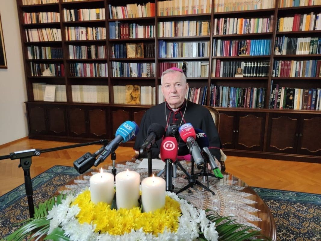 Nadbiskup Barišić uputio uskrsnu poruku: "Izađimo iz raznih oblika grobova i smrti!"