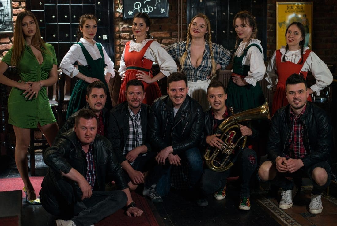 PREMIJERA: Mejaši napravili vlastito pivo i krenuli na pijanku od Hrvatske do Češke