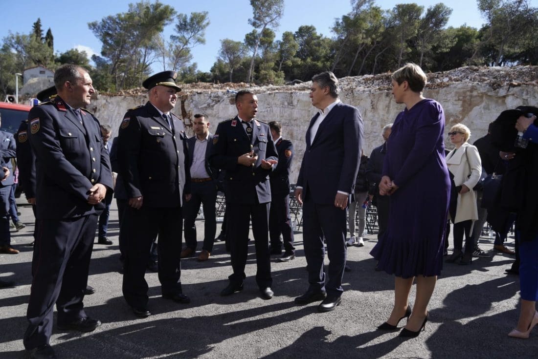 otvaranje-vatrogasni-dom-supetar (1)