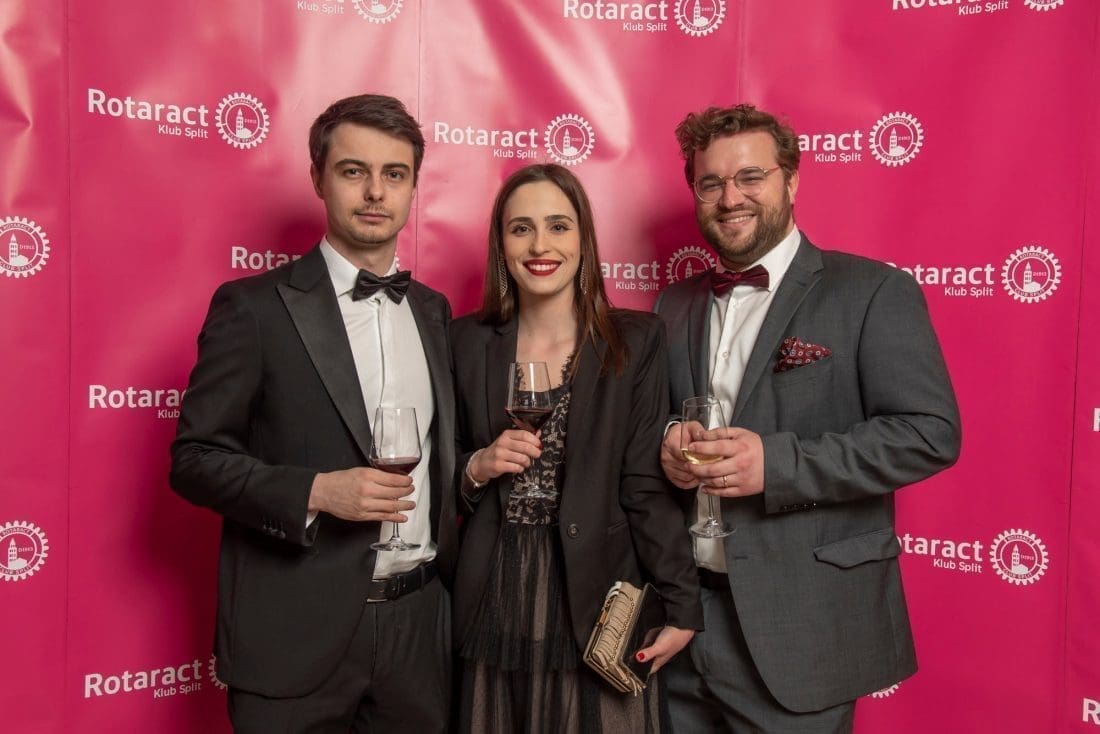 rotaract_humanitarna(1)