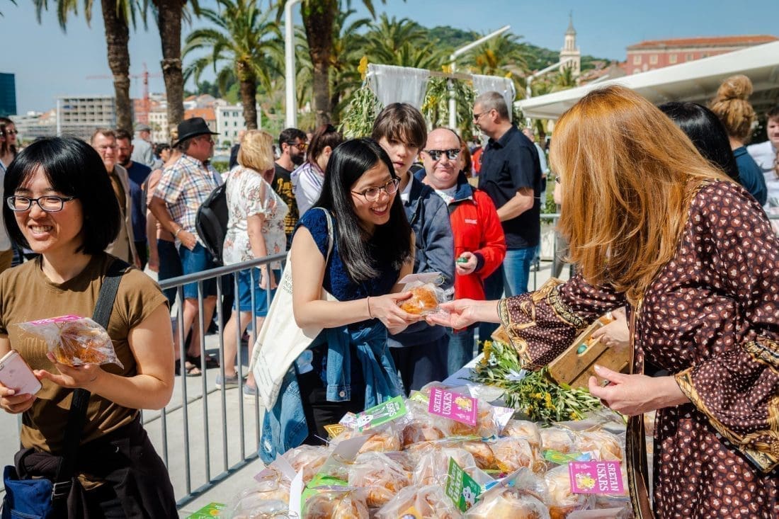 SLASNO JUTRO U SPLITU Svi građani se pozivaju u Đardin: "Želja nam je da naši gosti dožive dašak pozitivnog blagdanskog ozračja"