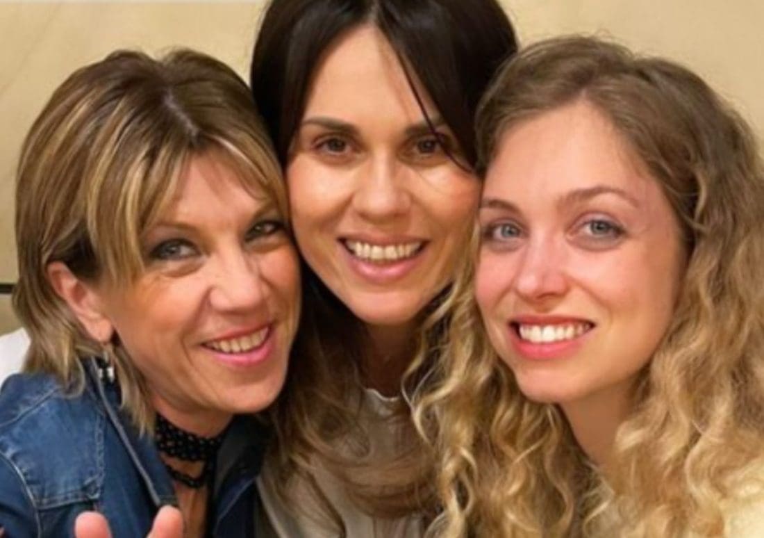 Viktorija Rađa i Tomaž Kavčić objavili slike s druženja, pridružili se Hana i Grašo