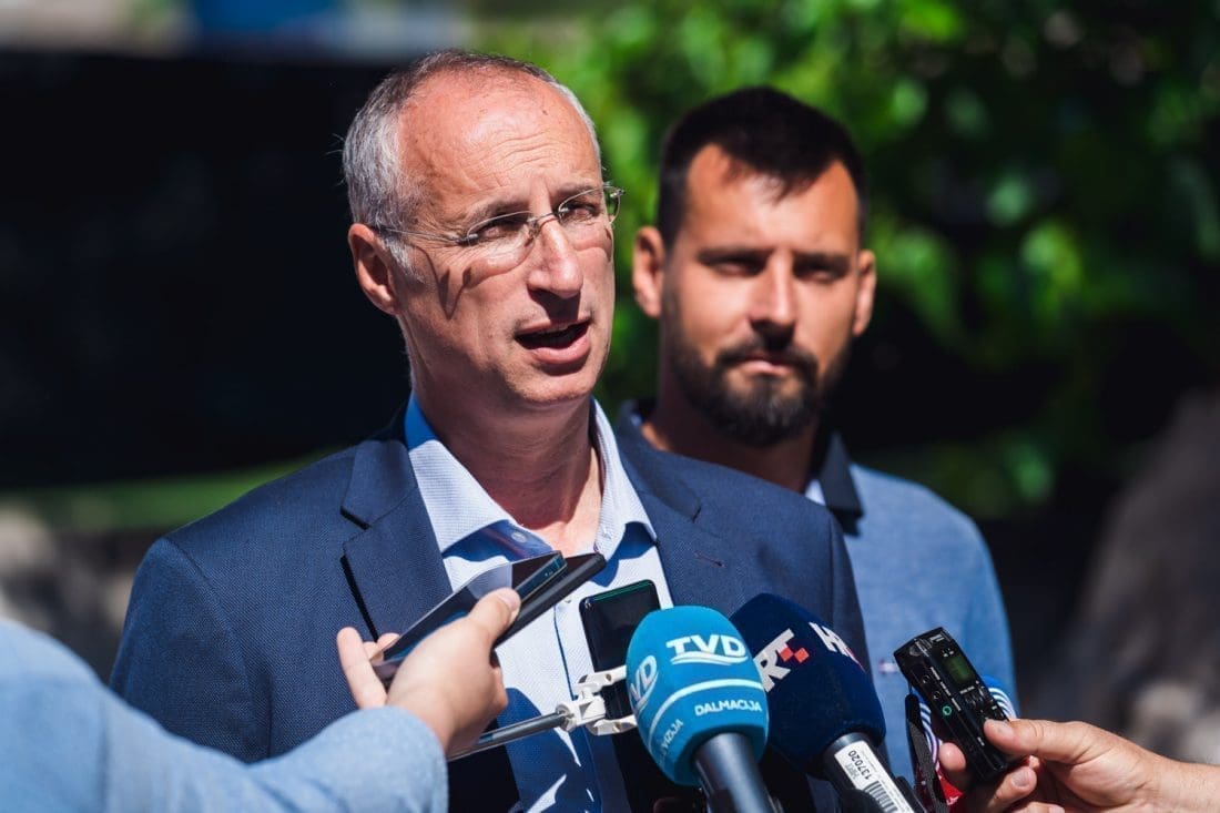 PULJAK O NEUPISANOJ DJECI: "U ovih 10 mjeseci napravili smo više za izgradnju vrtića te kvalitetno i dugoročno rješenje da sva djeca imaju svoje mjesto u vrtiću, nego sve vlasti do sada zajedno"