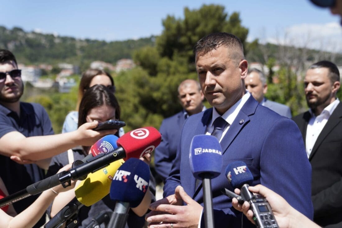 "POVRAĆANJE I DIVLJANJE" Aris Zlodre: "Prava slika Puljkova uspostavljanja komunalnog reda u gradu je nered"