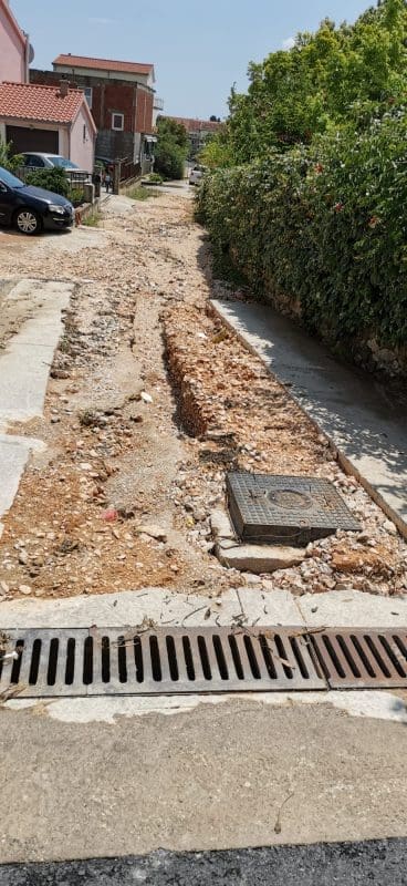 kastela-poplava-cesta (1)