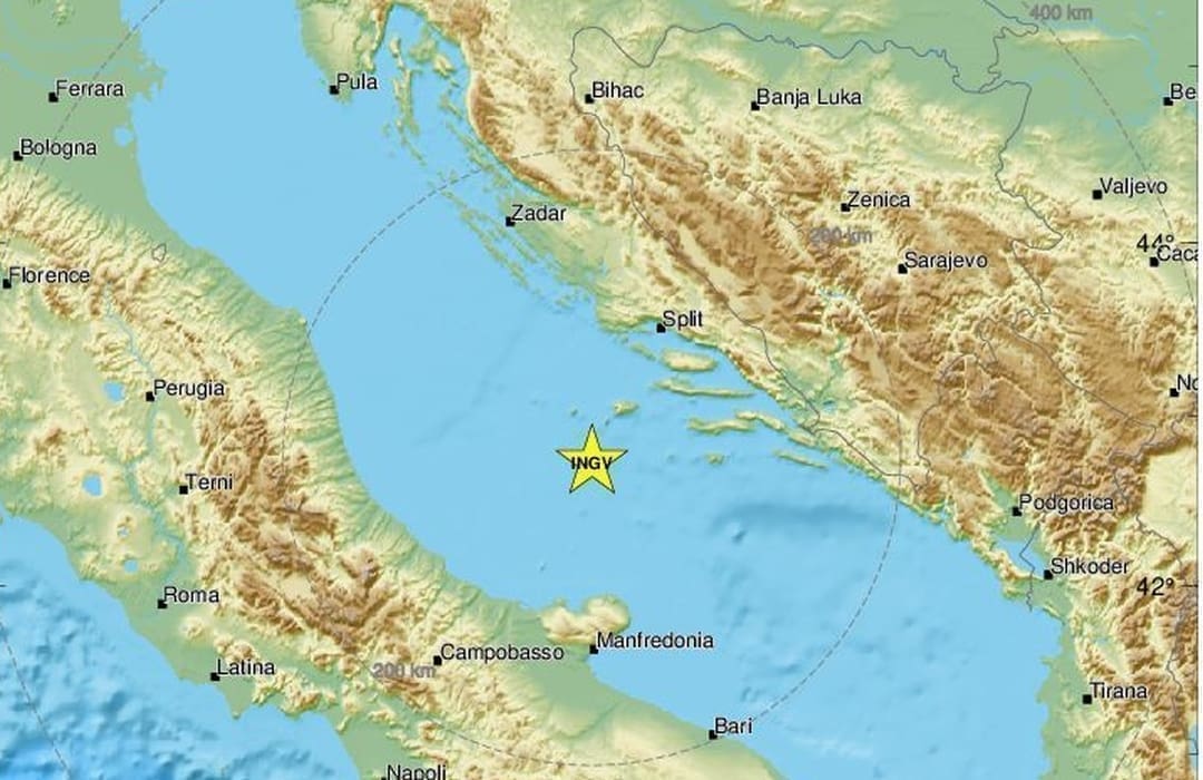 Zatresao se Jadran, epicentar 97 km južno od Splita