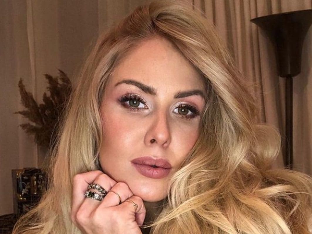 Maja Lena Lopatny u suzama se oprostila od pokojnog oca, najveća podrška bila joj je mama Mia Begović