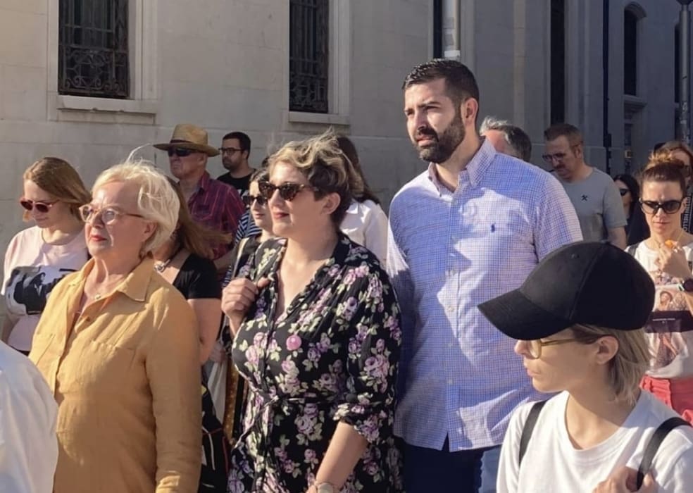 "Ponosan sam što sam jučer koračao rame uz rame s još jednom hrabrom ženom, Ivanom Marković"