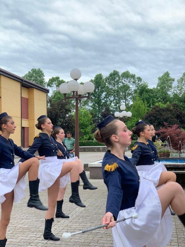 mazoretkinje-trilj (1)