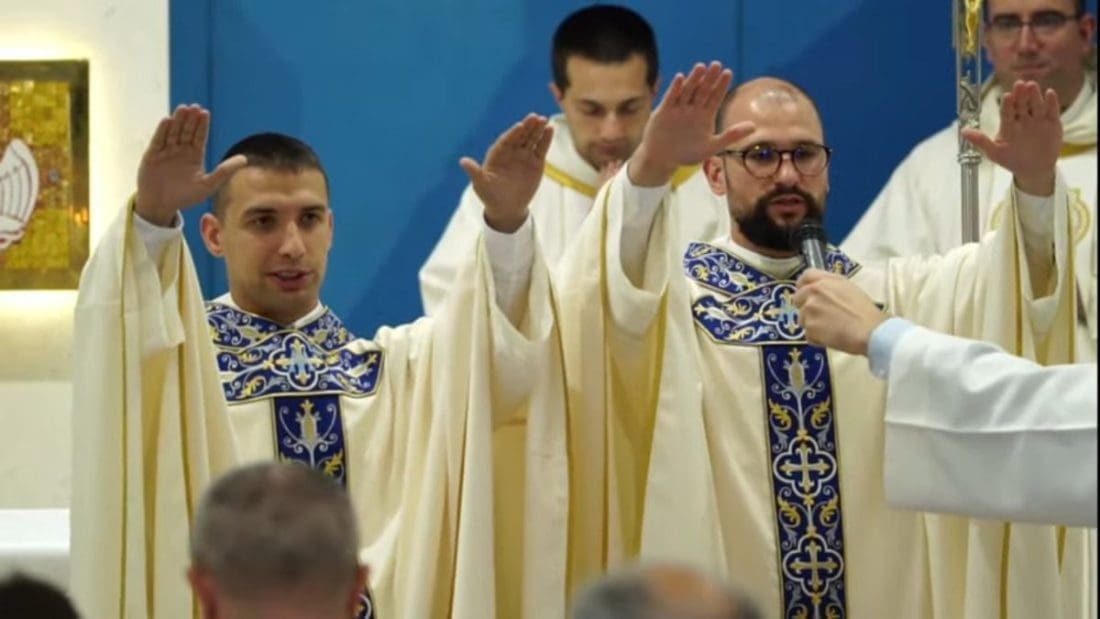 Na splitskom Kmanu zaređeni za svećenike don Sanjin Jurić i don Josip Tafra