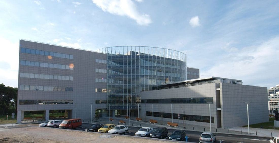 Liječnici čarobnjaci spasili živote malenih blizanaca iz Splita: ''Doktorica je rekla da dođem što prije jer je stanje ozbiljno. Već sutradan smo bili u avionu...''