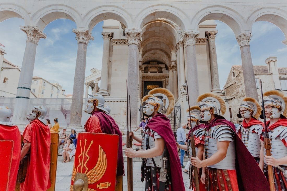 smjena-straze-dioklecijan (1)