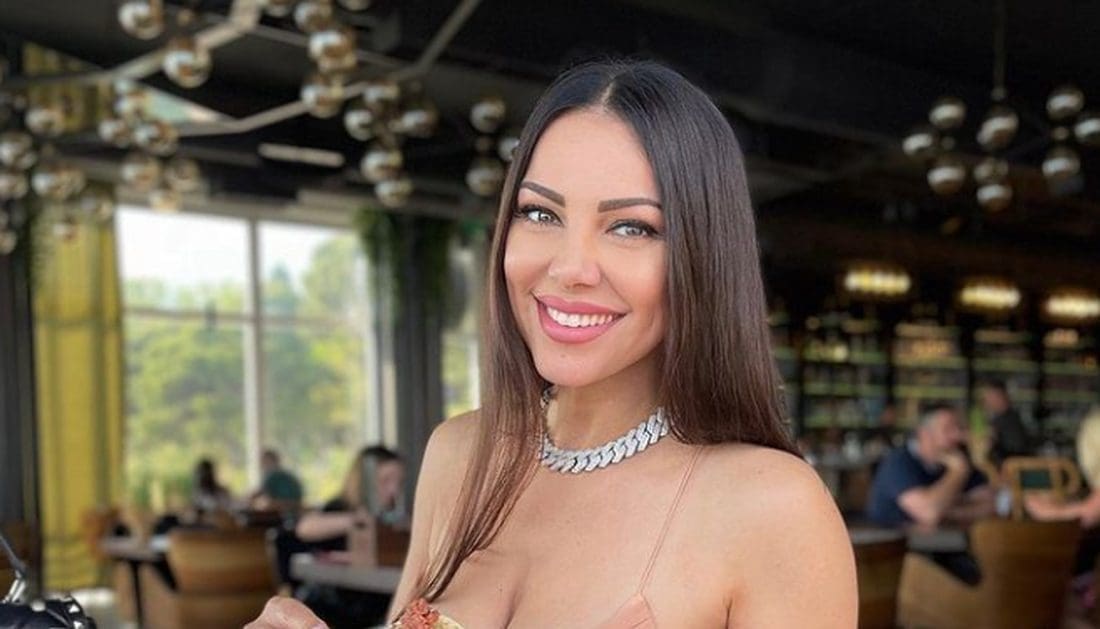 POZNATA PJEVAČICA UŽIVA U SPLITU Obožavatelji je 'zasuli' komentarima: "Predivna naša, dobrodošla nam"