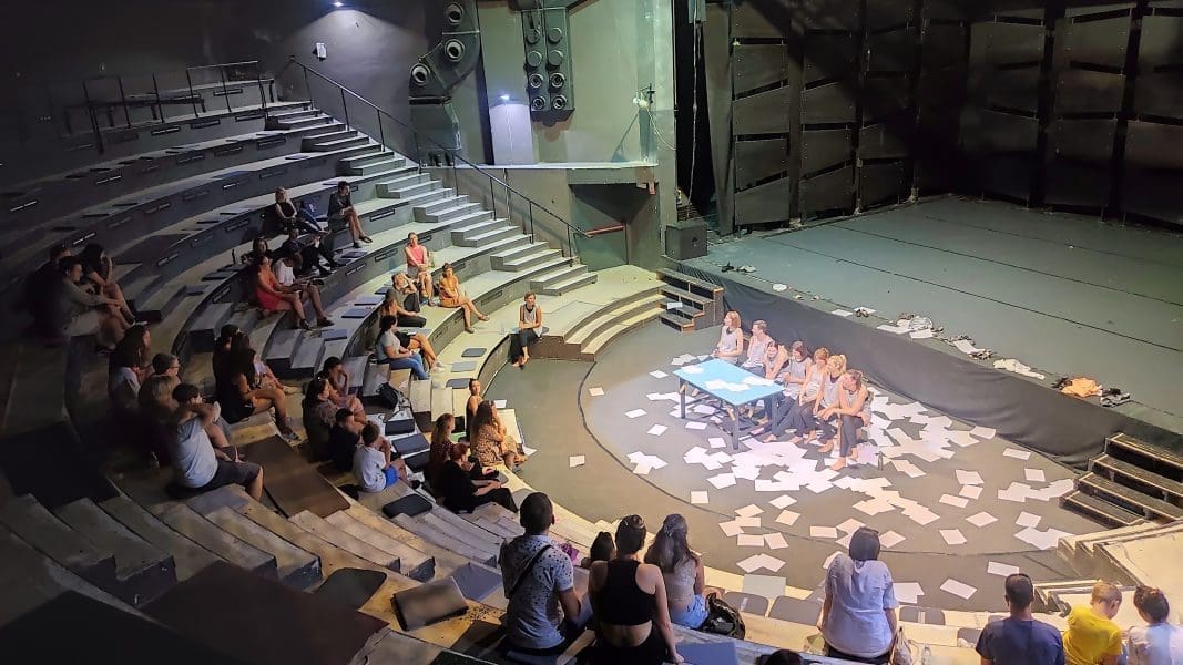 Srpanj u splitskom Domu mladih: Međunarodna izložba, promocija Dežulovićeve knjige, radionice...