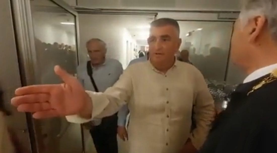 VIDEO Bulj negodovao protiv dolaska Plenkovića u Split: "Isključit ću vam vodu"