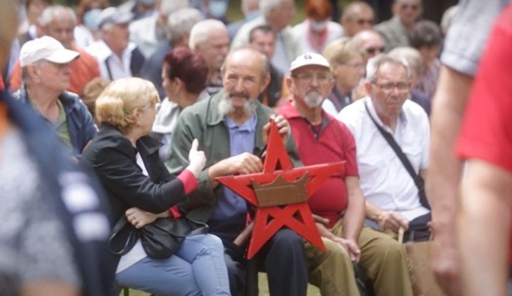 ANKETA Treba li ukinuti Dan antifašističke borbe?