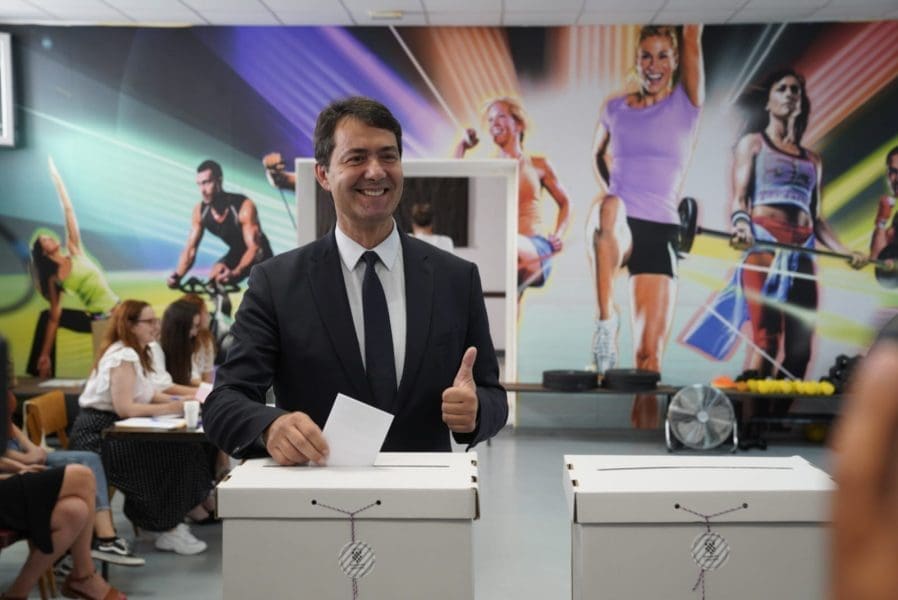 Đogaš izašao na izbore: "Hvala vam što ste došli ovdje svjedočiti ovom činu, izađite na izbore"