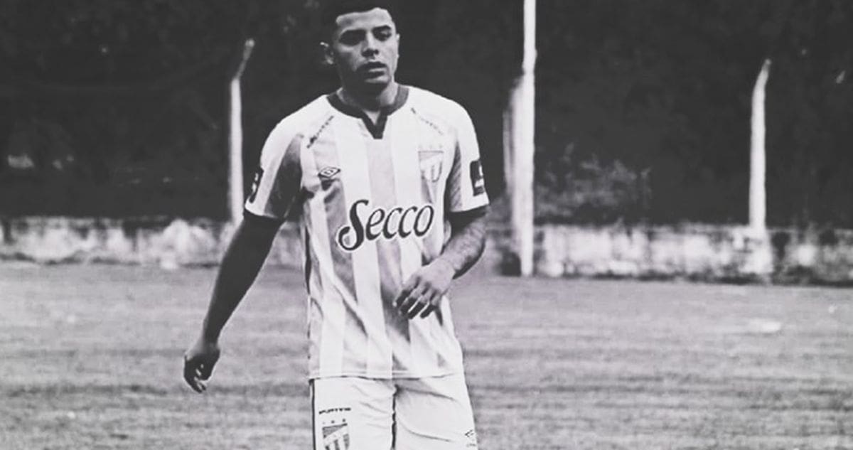 Nogometaš (21) se vratio s treninga, večerao i zaspao. Umro je u snu