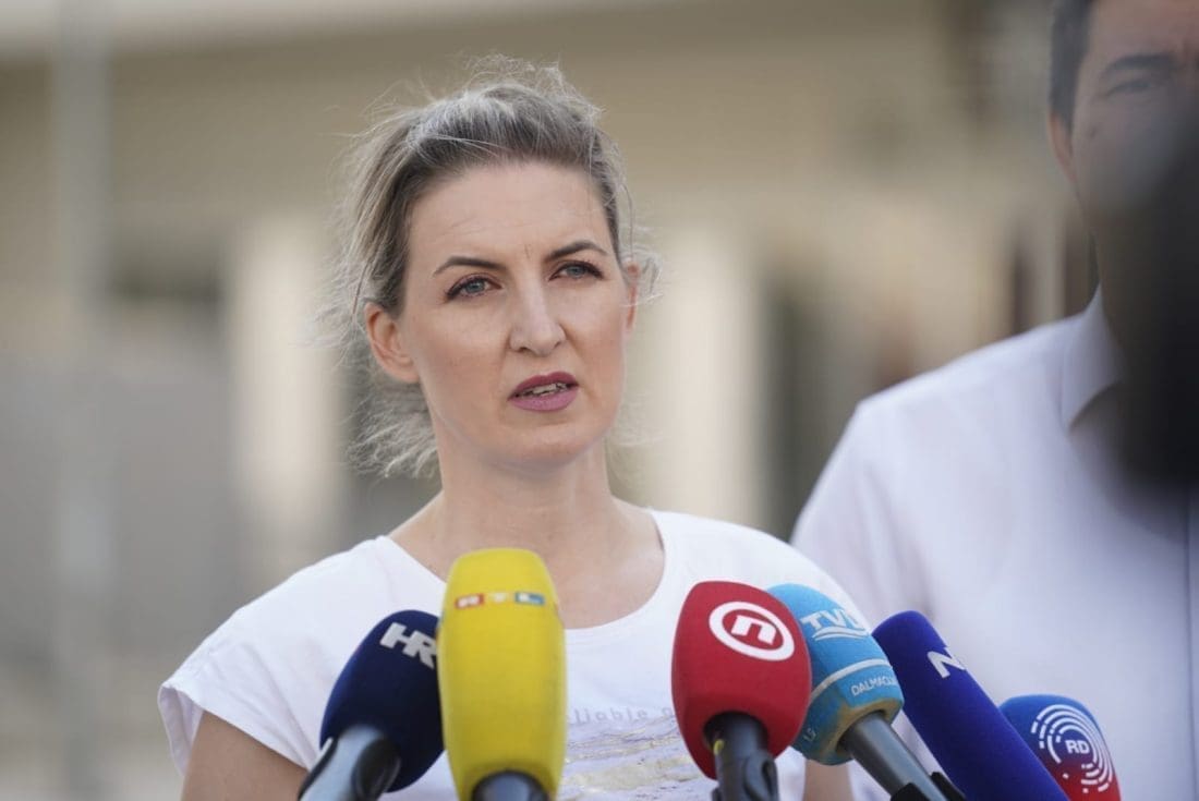 MUŽINIĆ BIKIĆ 'UDARILA' PO ĐEREK: "Čeka nas šporka savjest. Grade, probudi se"