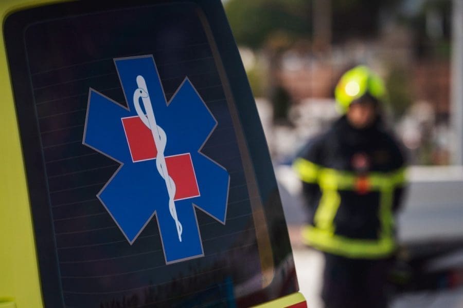 UZNEMIRUJUĆA SCENA NA ISTOKU SPLITA Oboreno dvoje pješaka, prevezeni su u bolnicu