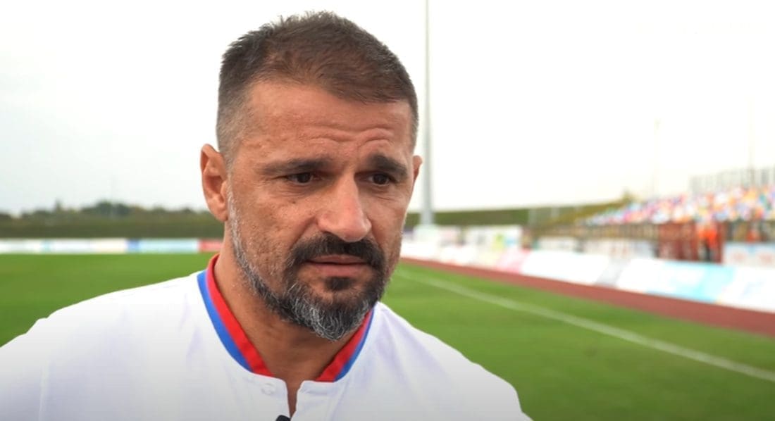 SKANDAL U TROGIRU Pijani Jurica Vučko skidao hlače, vrijeđao djecu iz Dinama, urlao i na policiju: 'Je*em vam mater'