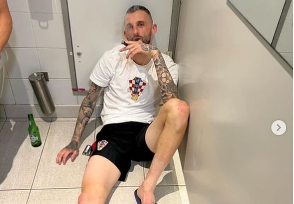 HIT FOTOGRAFIJA Brozović s kubankom i pivom poslavio pobjedu. Lovren mu poručio da je Tito